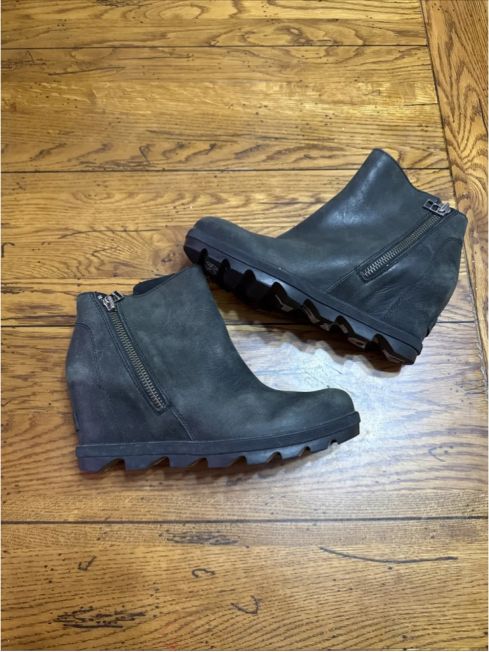 SOREL JOAN OF ARCTIC WEDGE II ZIP WP NL5362-010 Boots Sz 10 US 41 EUR Black